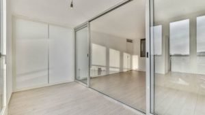 Porta de Vidro em Pedreira