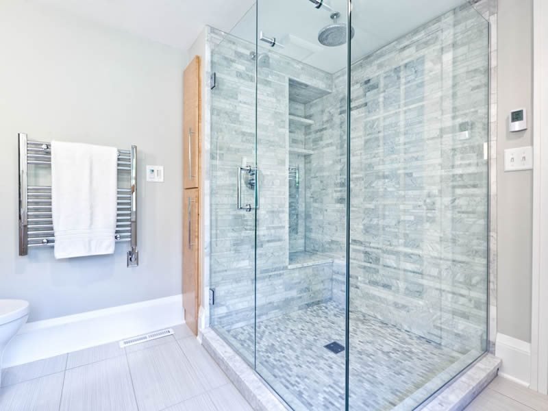 Box de vidro para banheiro em Chácara Primavera