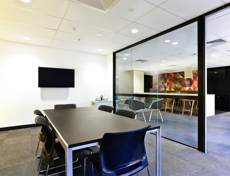 Vidraceiro instalador de divisórias vidro em Jardim Guarani