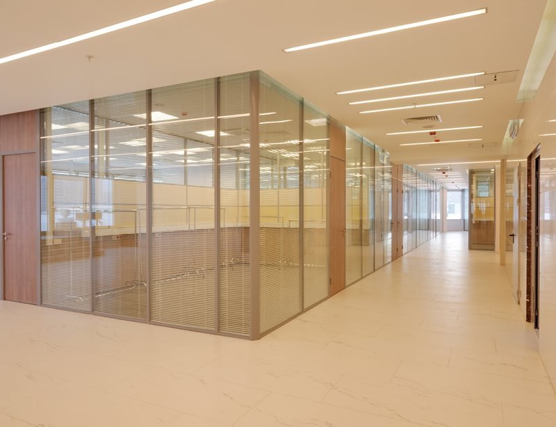 Vidraceiro instalador de divisória vidro em Moradia Estudantil da Unicamp